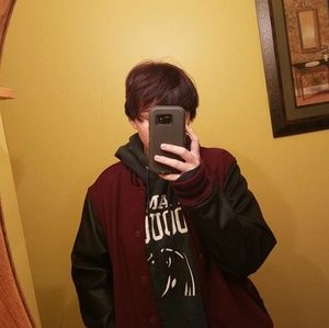 Meet your Posher, Madelyne